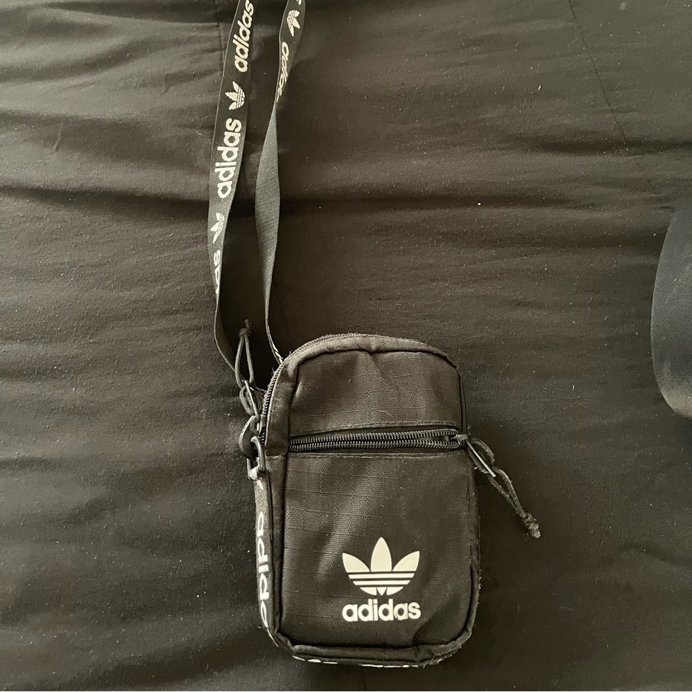Adidas crossbody